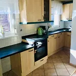 Ferienhaeuschen Im Gruenen بيت للعطل